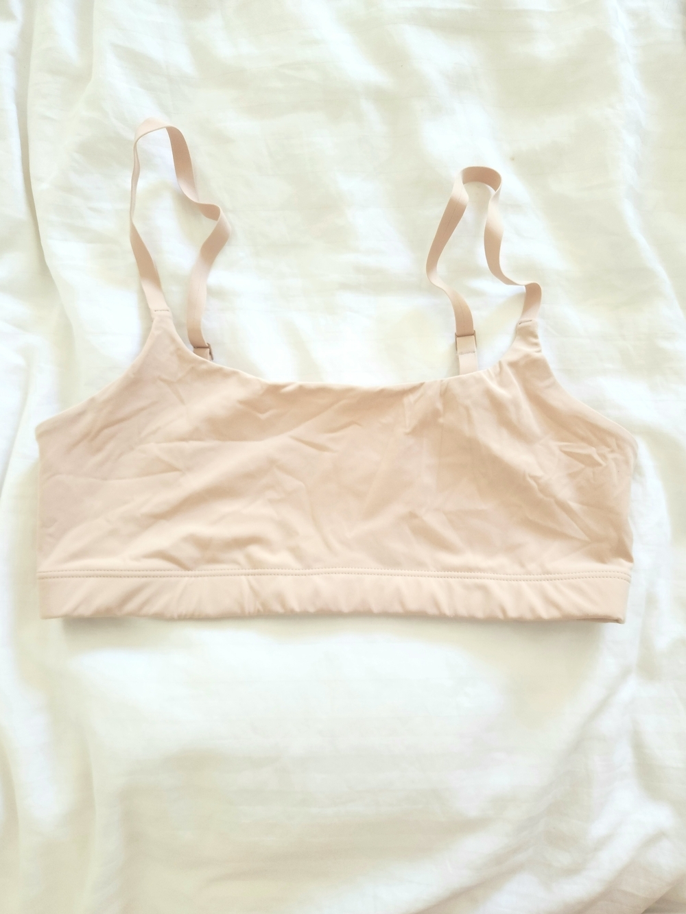 Everlane Pale Blush Seamless Bralette